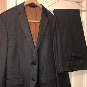 Men’s Suit